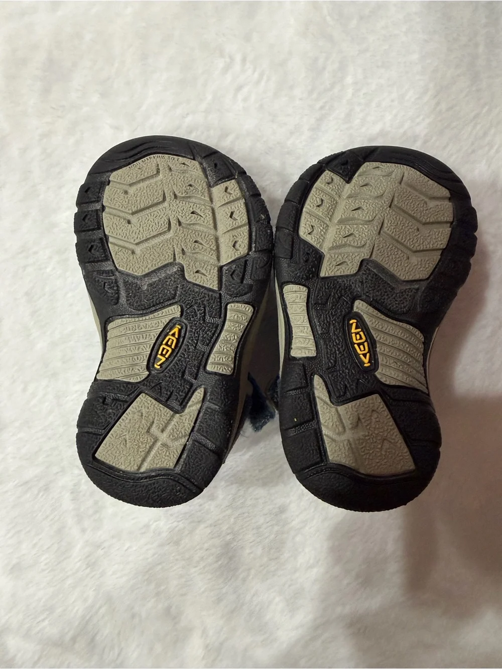 Keen Kids Navy and Bright Blue Closed-Toe Sandals